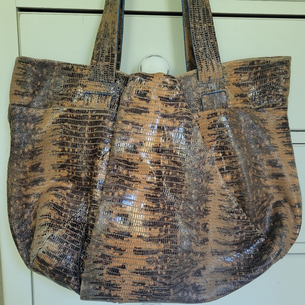 Diane Von Furstenberg Marisa Wrap Lizard Embossed Leather Slouchy Luxury Hobo